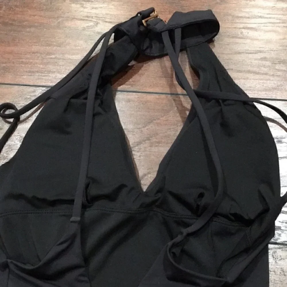 NWT LAUNDRY Italian Luxe Solid Choker 1Piece swim